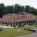 Aliotel Cazères-sur-lʼAdour