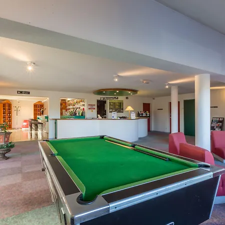 Aliotel Казер-сюр-Л'Адур