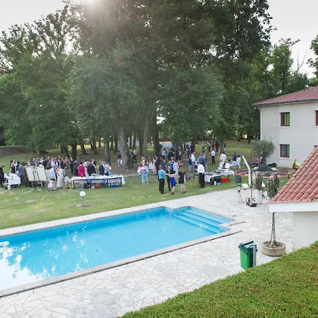 Aliotel Казер-сюр-Л'Адур