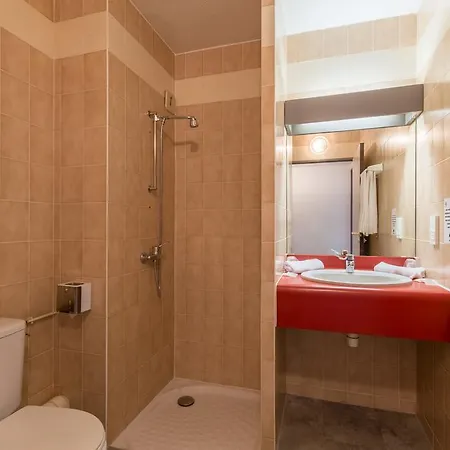 Aliotel Казер-сюр-Л'Адур