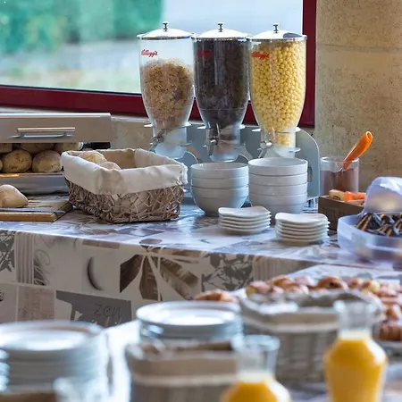 Aliotel Казер-сюр-Л'Адур