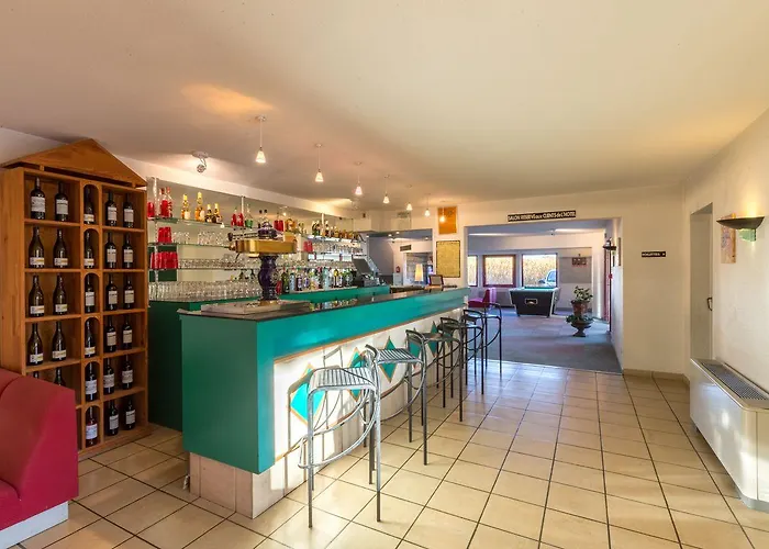 Aliotel Cazères-sur-lʼAdour